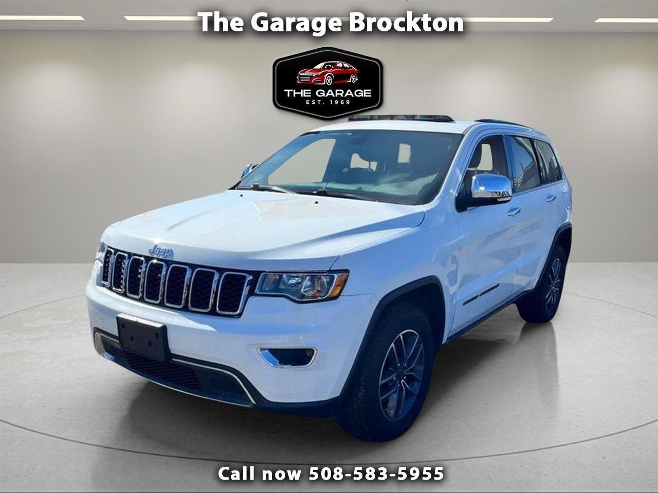 Used 2019 Jeep Grand Cherokee Limited AWD/4WD image 1