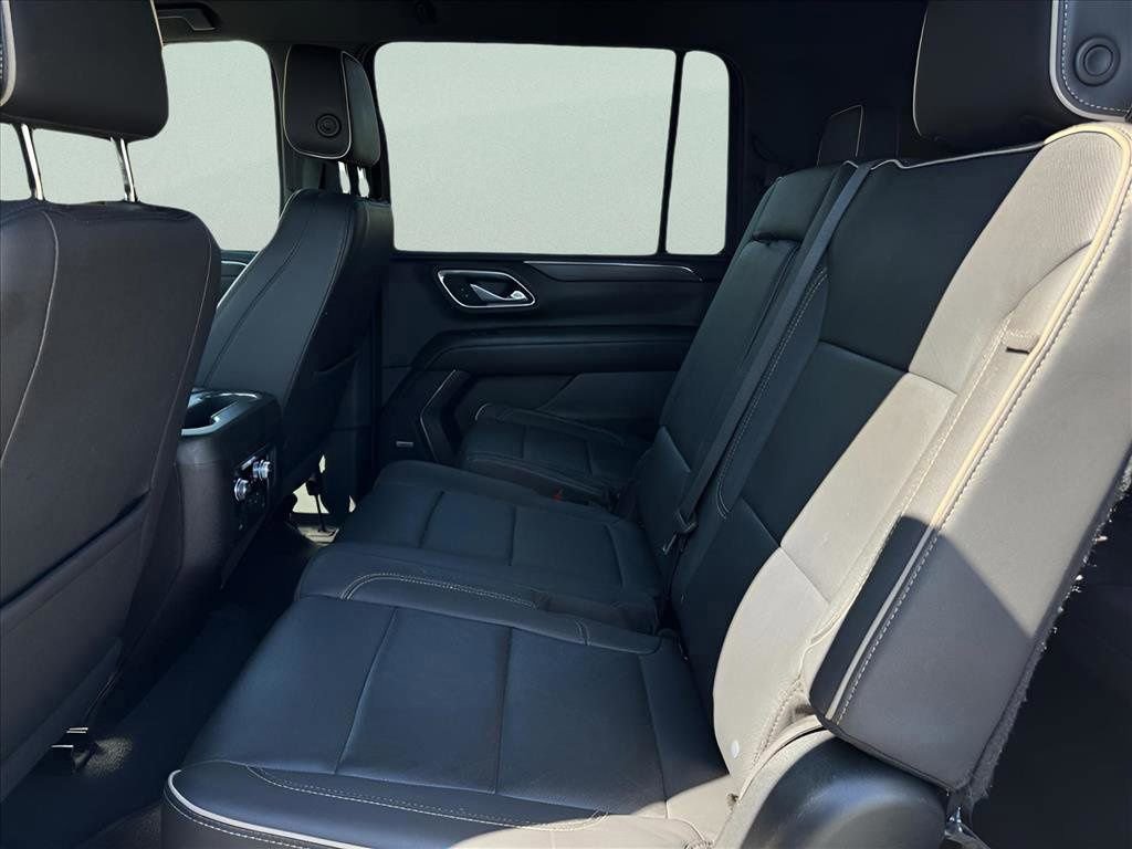 Certified 2023 GMC Yukon XL SLT image 15