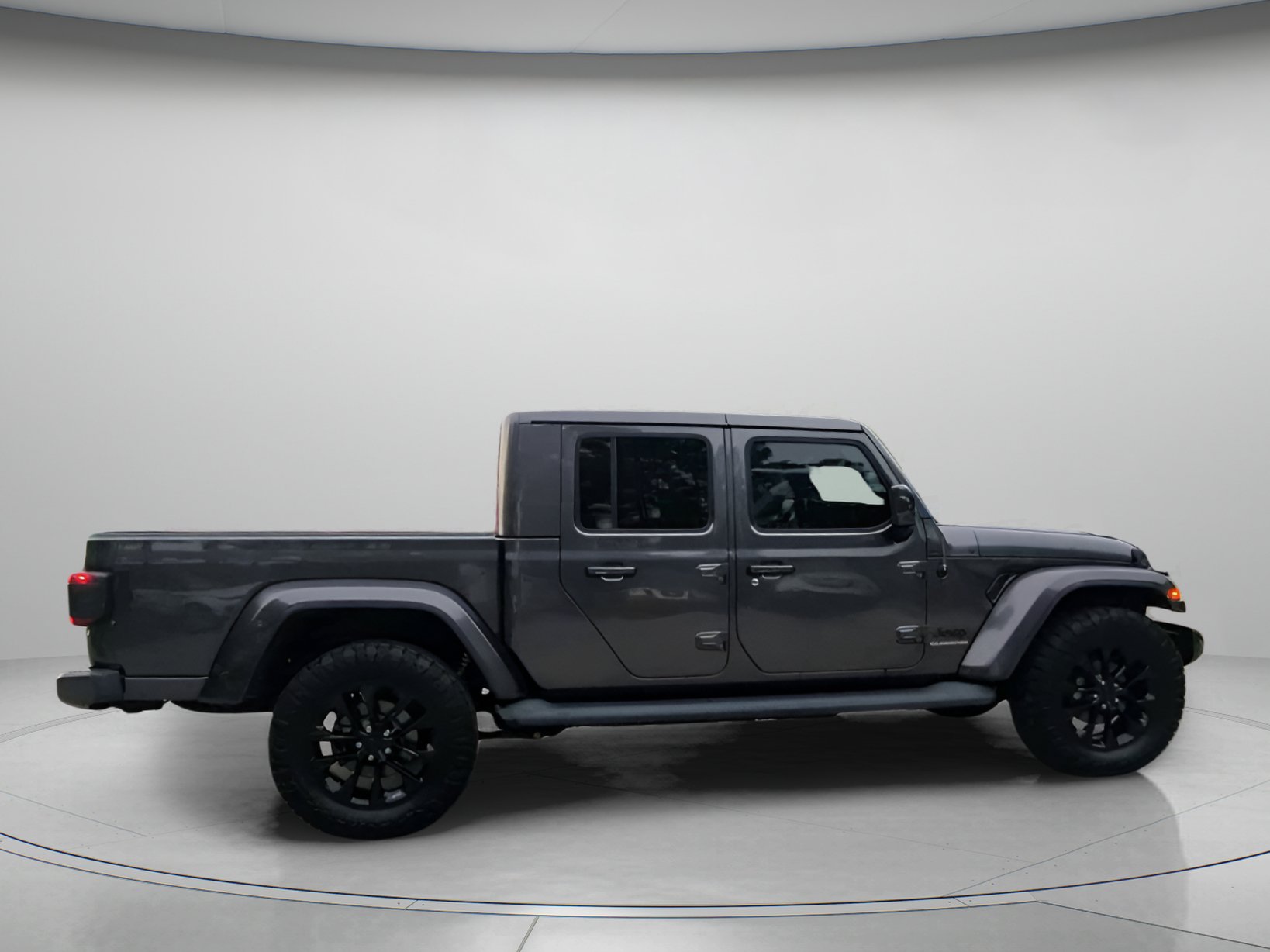 Used 2021 Jeep Gladiator Overland AWD/4WD image 32