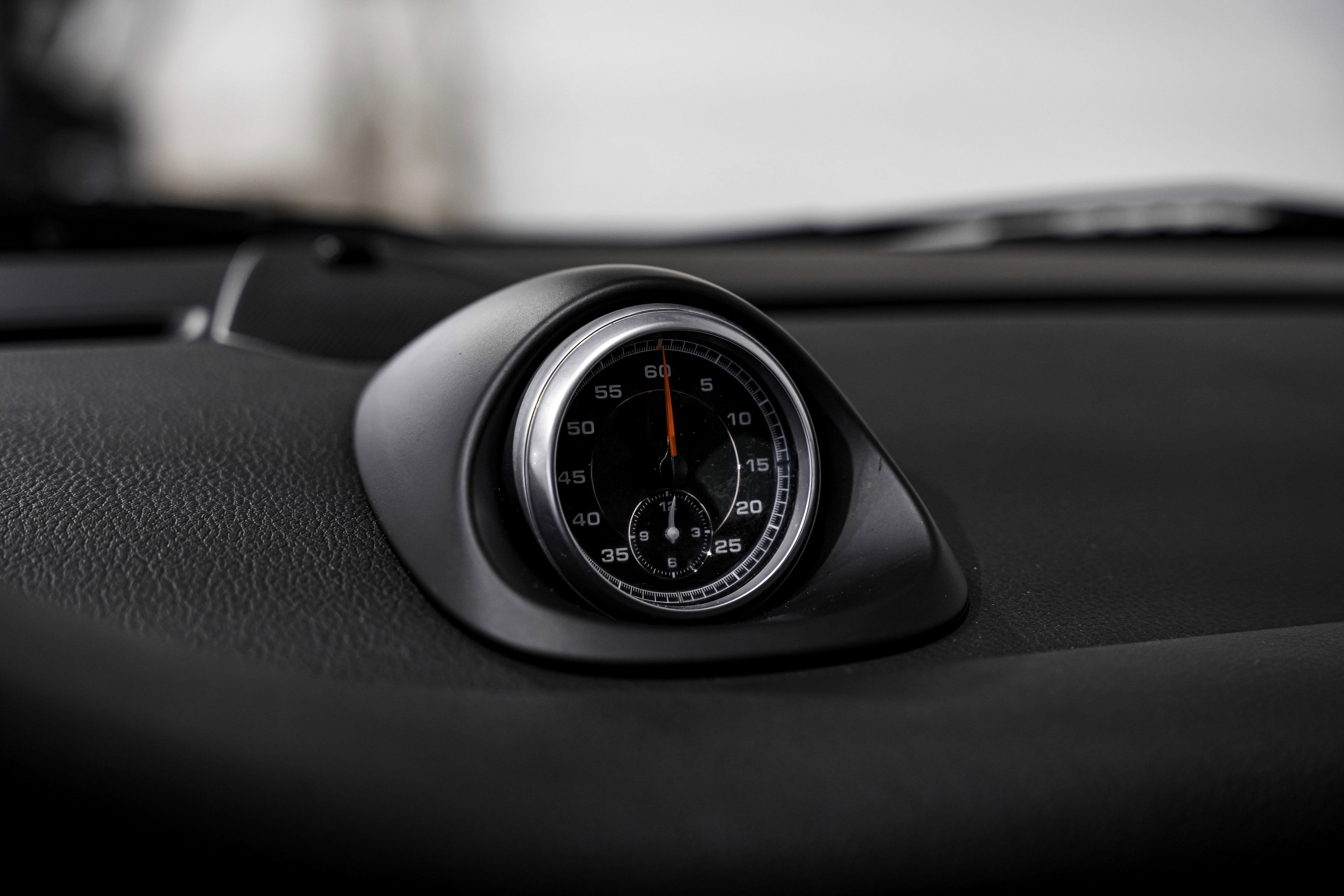 Used 2009 Porsche 911 Carrera image 12