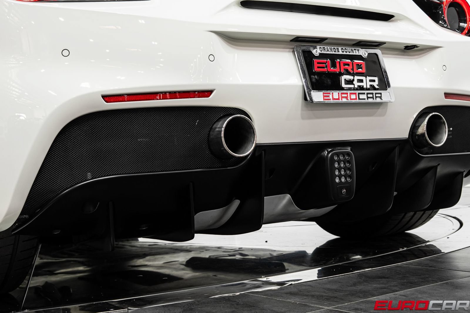 Used 2019 Ferrari 488 Spider RWD image 25