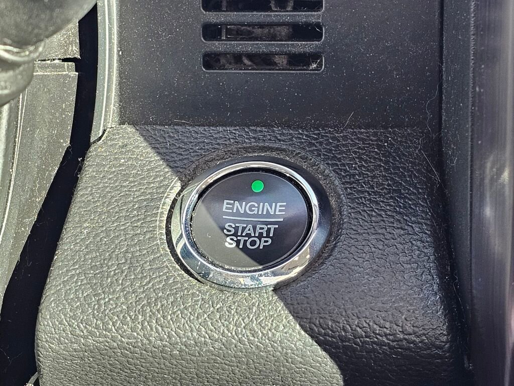 Used 2021 Ford F350 Limited w/ FX4 Off-Road Package image 43