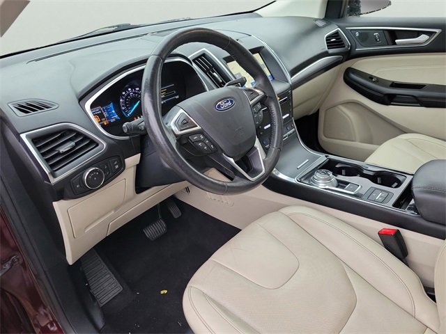 Used 2019 Ford Edge Titanium w/ Equipment Group 301A image 16
