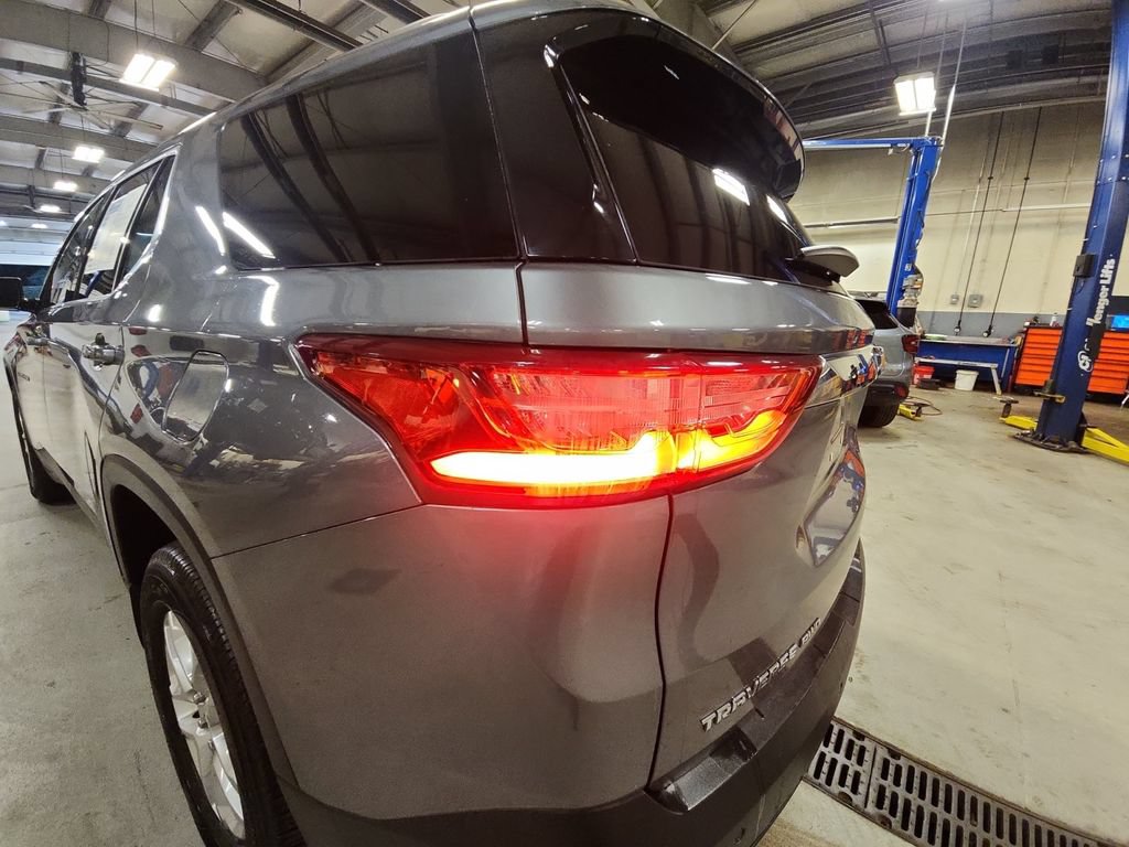 Certified 2019 Chevrolet Traverse LT w/ LPO, Floor Liner Package AWD/4WD image 32
