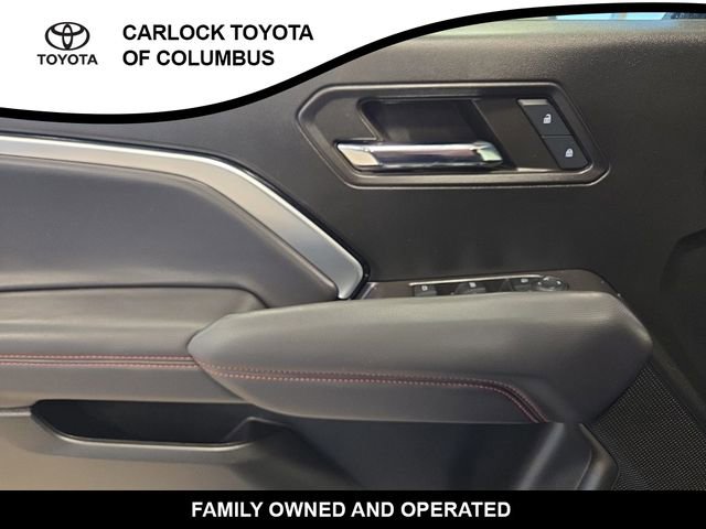 Used 2024 Chevrolet Colorado Z71 w/ Z71 Convenience Package 2 image 11