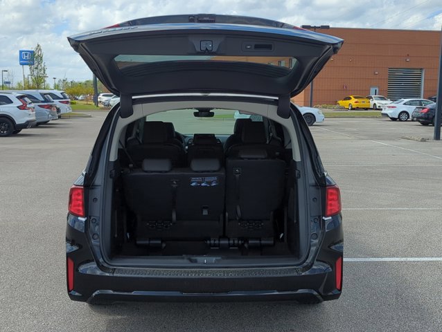 Used 2026 Honda HR-V EX-L image 9