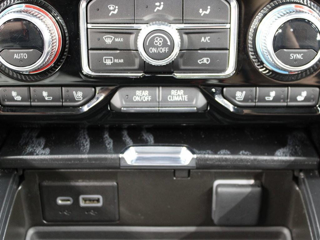 Used 2023 GMC Yukon XL Denali AWD/4WD image 68