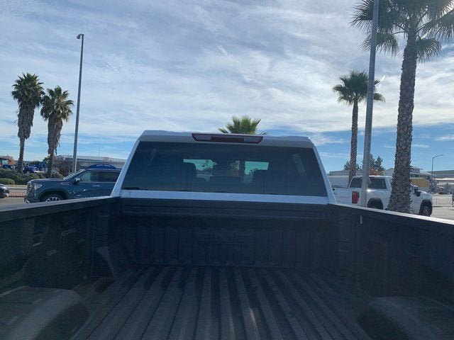 New 2026 GMC Sierra 3500 SLT w/ SLT Convenience Package AWD/4WD image 8
