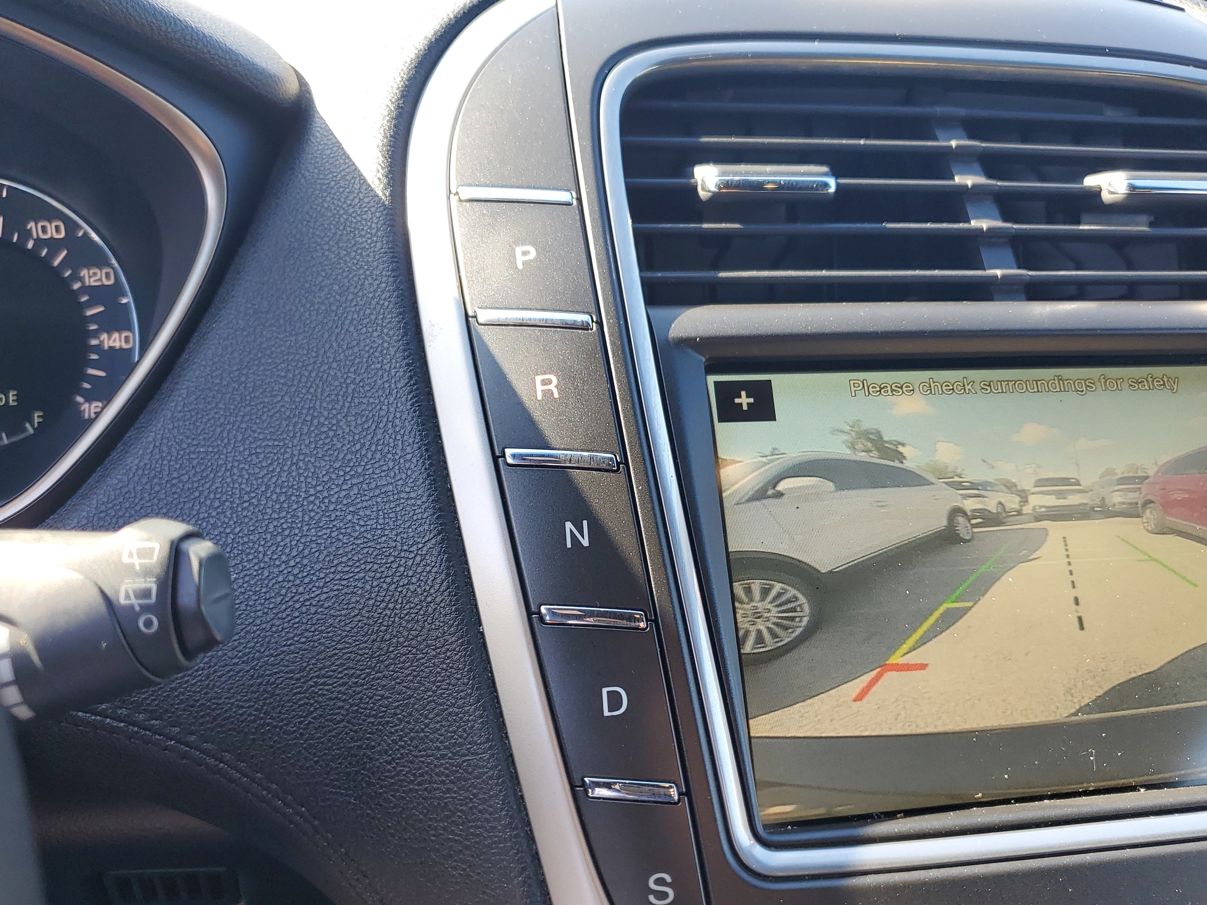 Used 2017 Lincoln MKX Premiere image 20