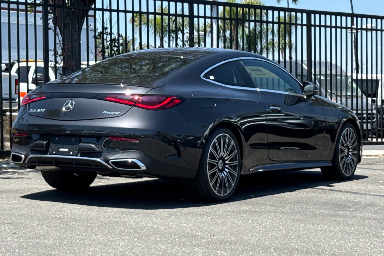 Used 2025 Mercedes-Benz CLE 300 4MATIC Coupe image 5