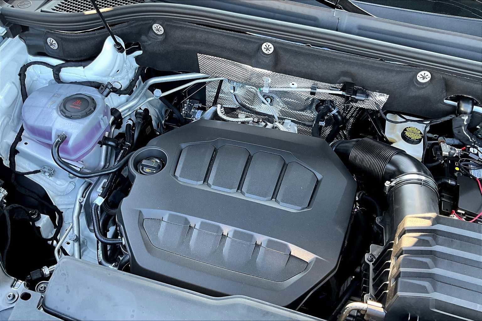 New 2026 Volkswagen Atlas Cross Sport SE image 17