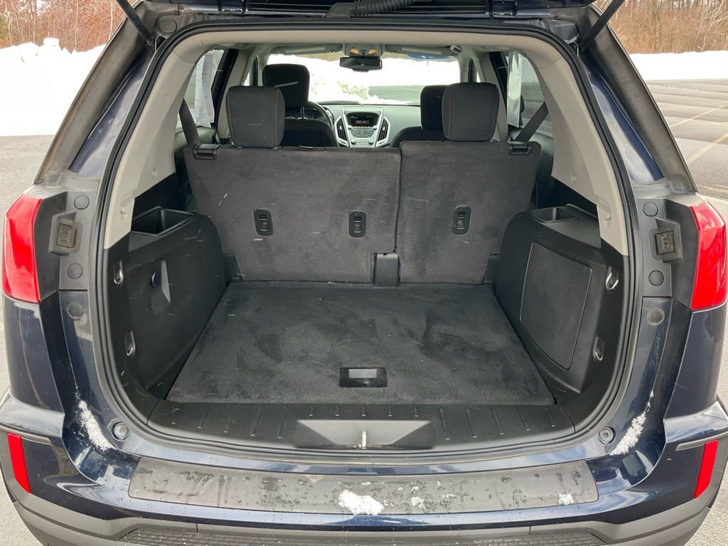 Used 2017 GMC Terrain SLE image 17