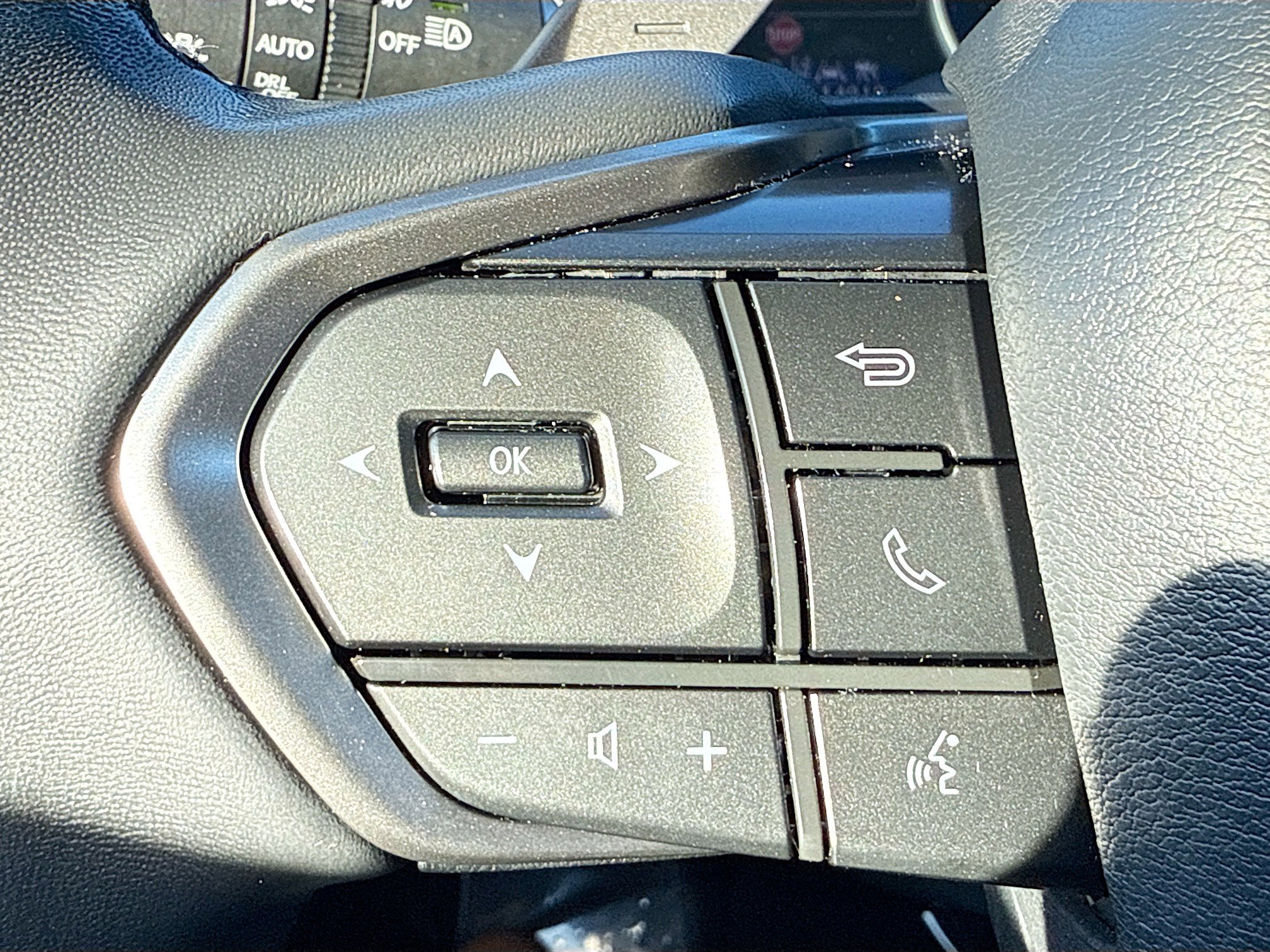 Used 2024 Lexus RX 350 FWD image 38