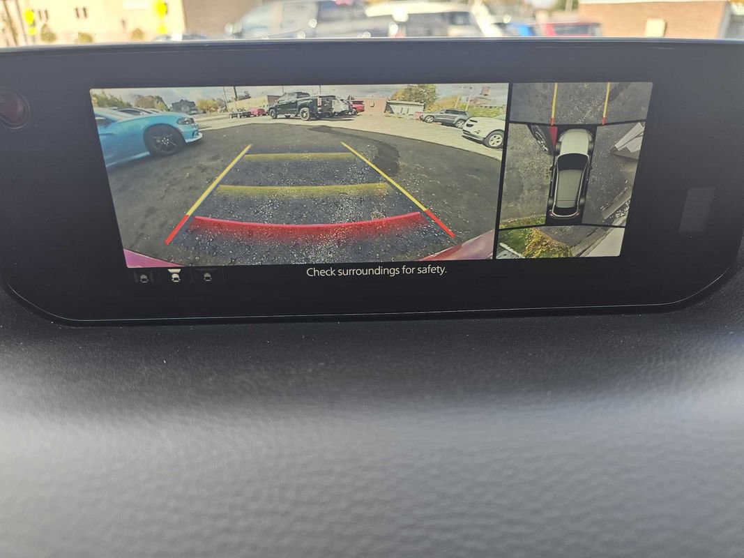 Used 2022 MAZDA MX-30 Electric w/ Premium Plus Pkg image 35