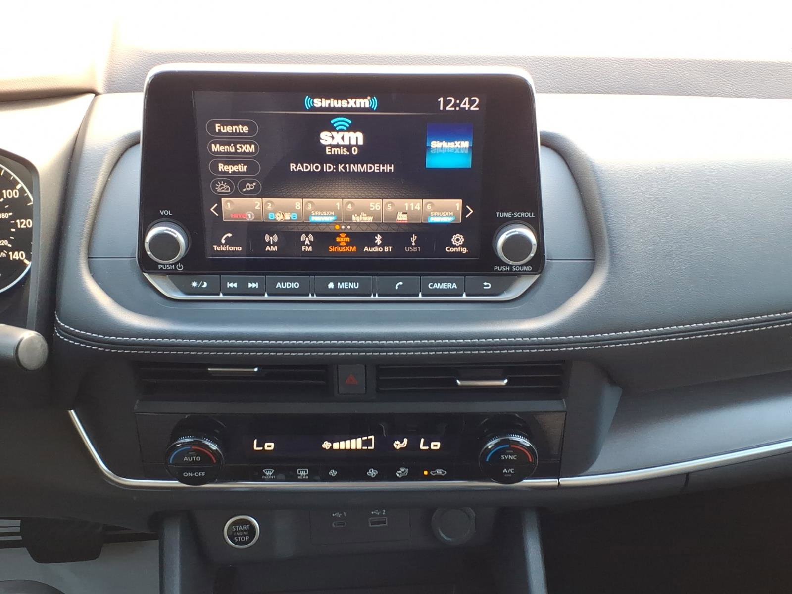 Certified 2023 Nissan Rogue SV image 25