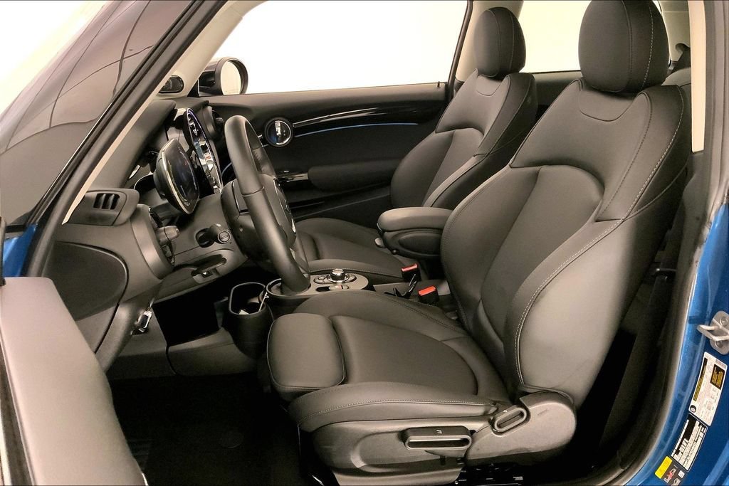 Certified 2024 MINI Cooper SE FWD image 13