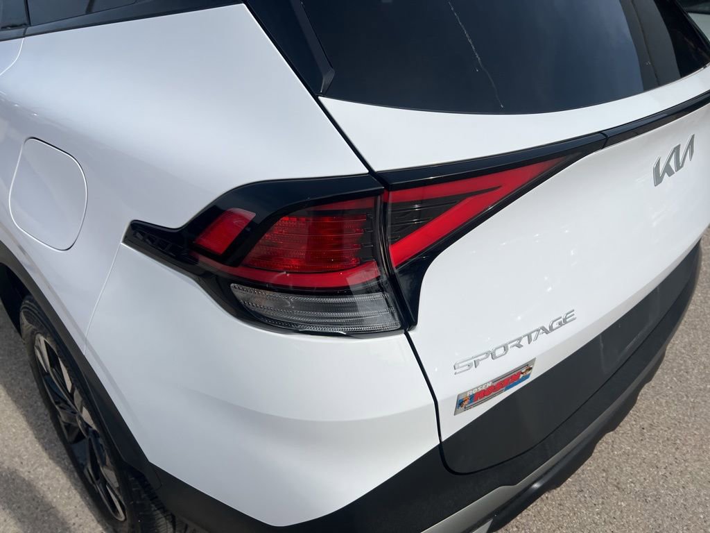 Certified 2023 Kia Sportage X-Line image 33