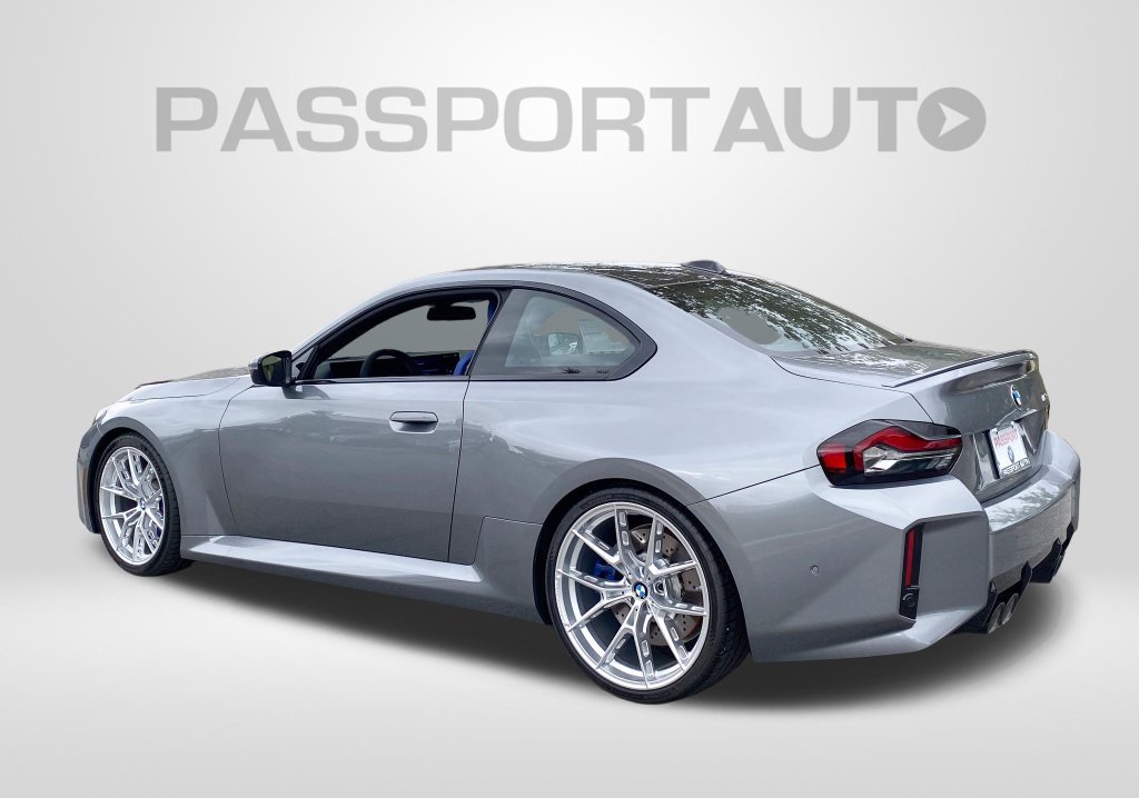 New 2026 BMW M2 w/ Lighting Package RWD image 3