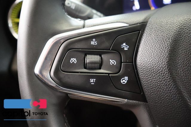 Used 2025 Chevrolet Trax ACTIV w/ Sunroof Package FWD image 16