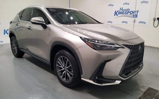 Used 2023 Lexus NX 350 AWD image 2