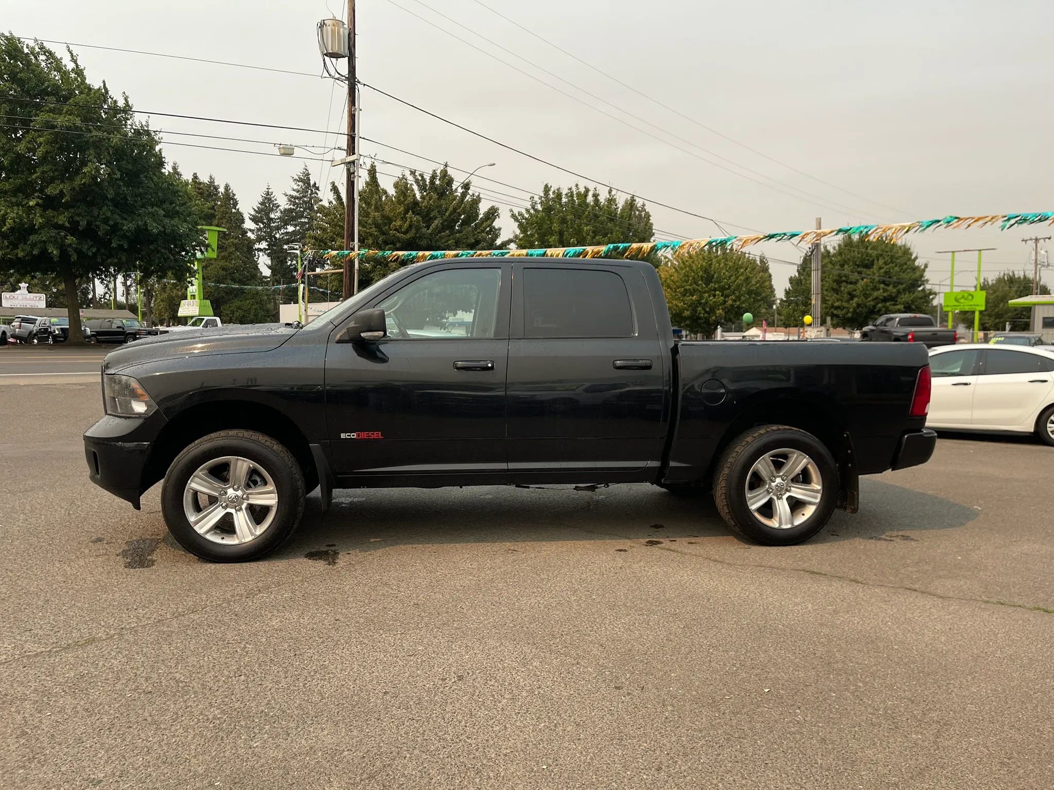 Used 2015 RAM 1500 Classic SLT w/ SLT Plus D￩cor Group image 5