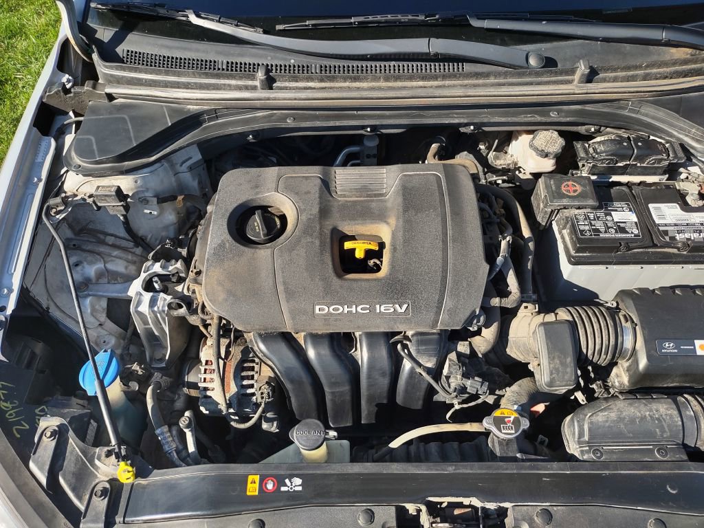 Used 2018 Hyundai Elantra SE w/ Cargo Package image 9