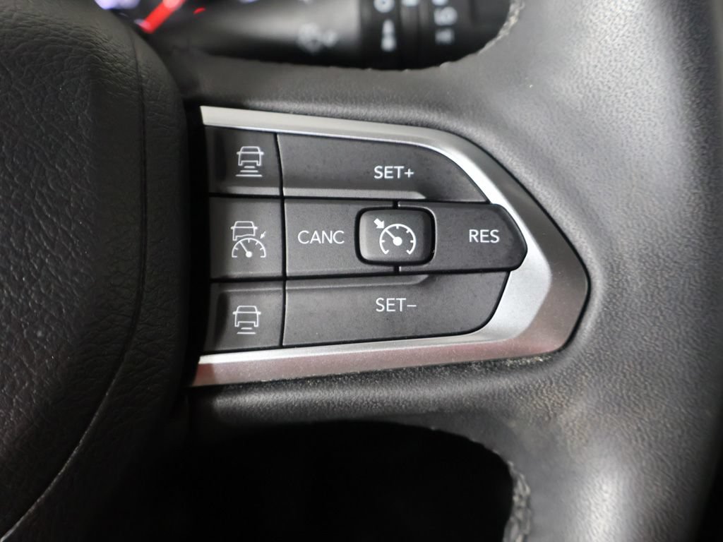 Used 2023 Jeep Compass Limited AWD/4WD image 36