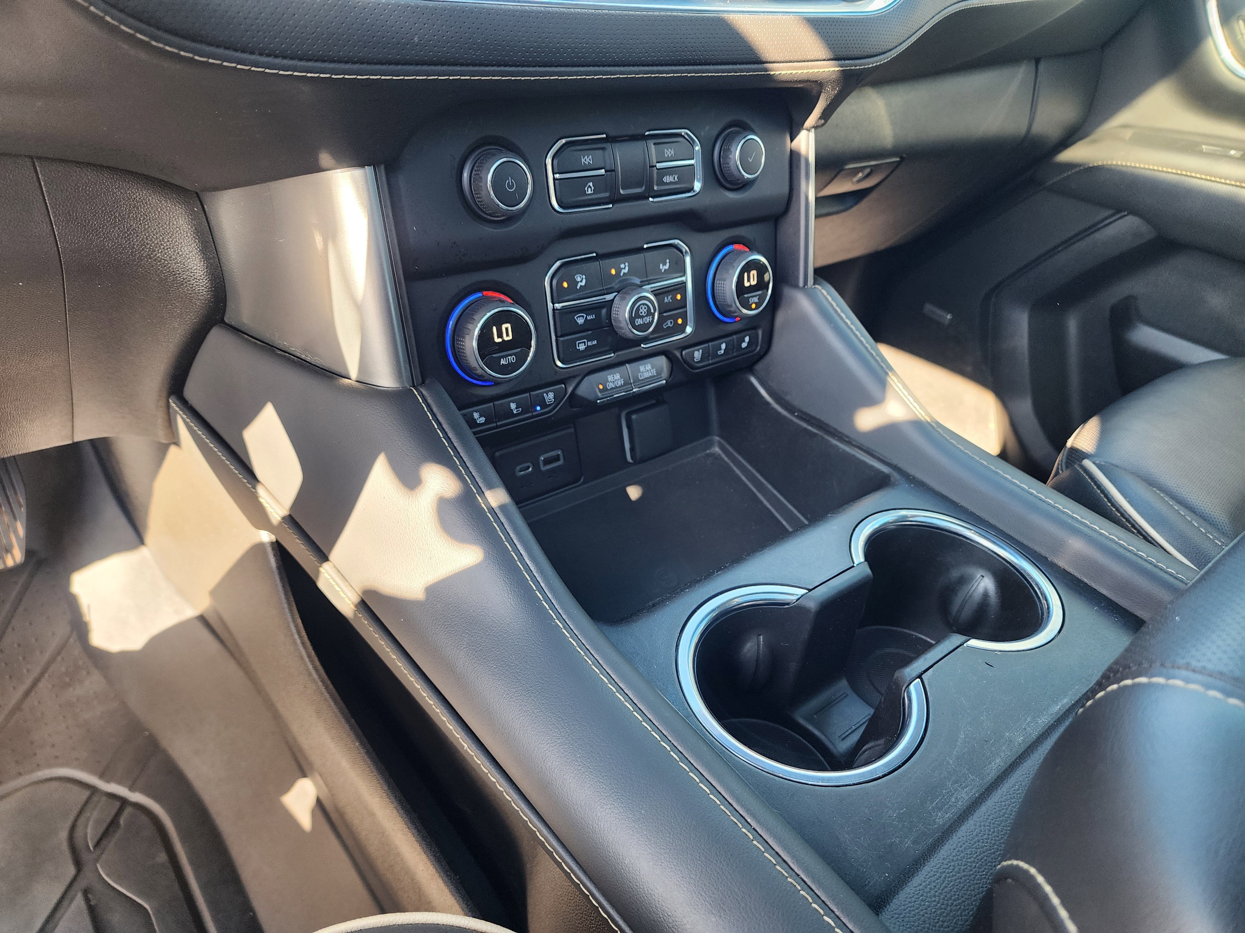 Used 2023 Chevrolet Tahoe Premier image 36