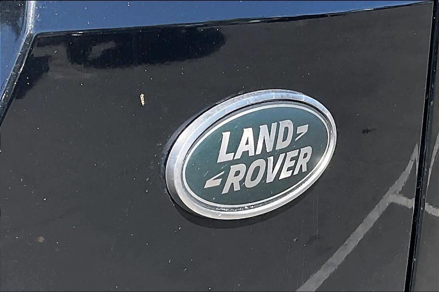 Used 2021 Land Rover Range Rover Evoque R-Dynamic SE image 30