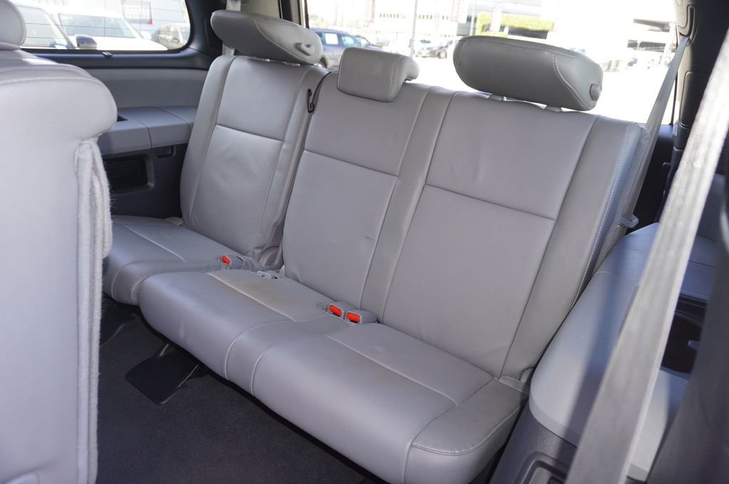 Certified 2020 Toyota Sequoia Limited w/ Safety & Convenience Package image 9