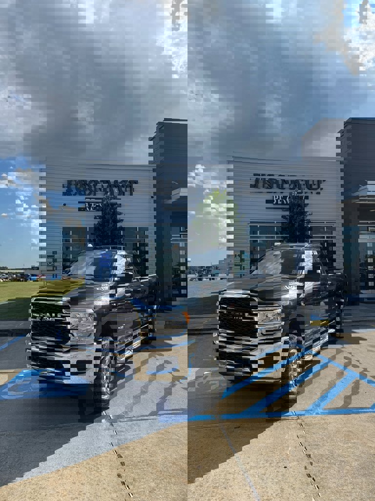 Used 2022 RAM 3500 Tradesman w/ Chrome Appearance Group