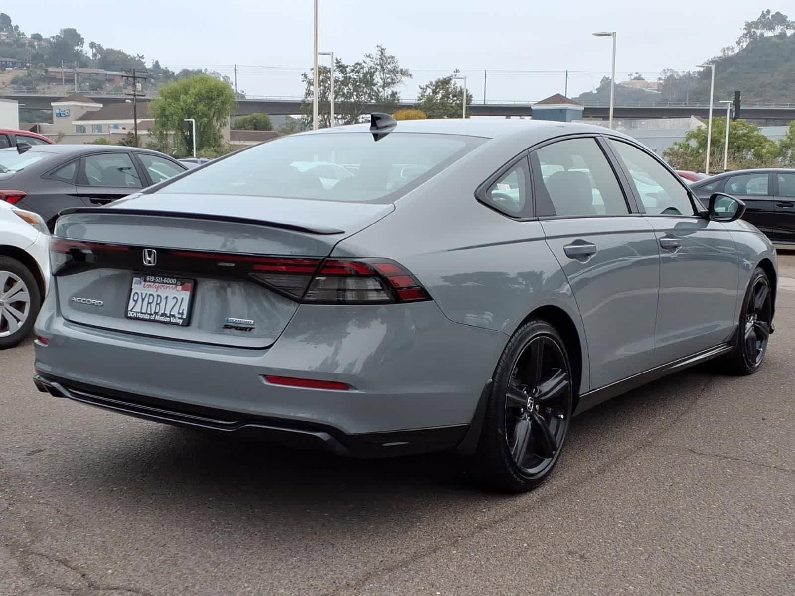 Used 2023 Honda Accord Sport image 4