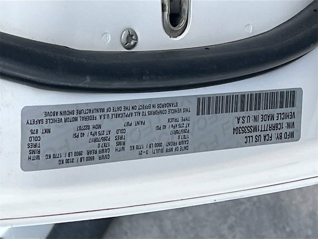 Used 2021 RAM 1500 Classic SLT image 31