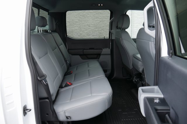 New 2025 Ford F350 XL w/ 360-Degree Camera Package image 23