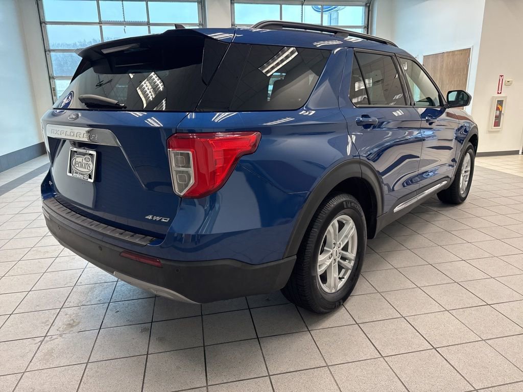 Used 2023 Ford Explorer XLT w/ Equipment Group 202A image 12