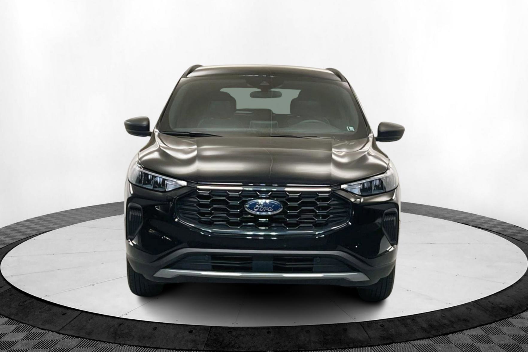 Used 2025 Ford Escape ST-Line image 9