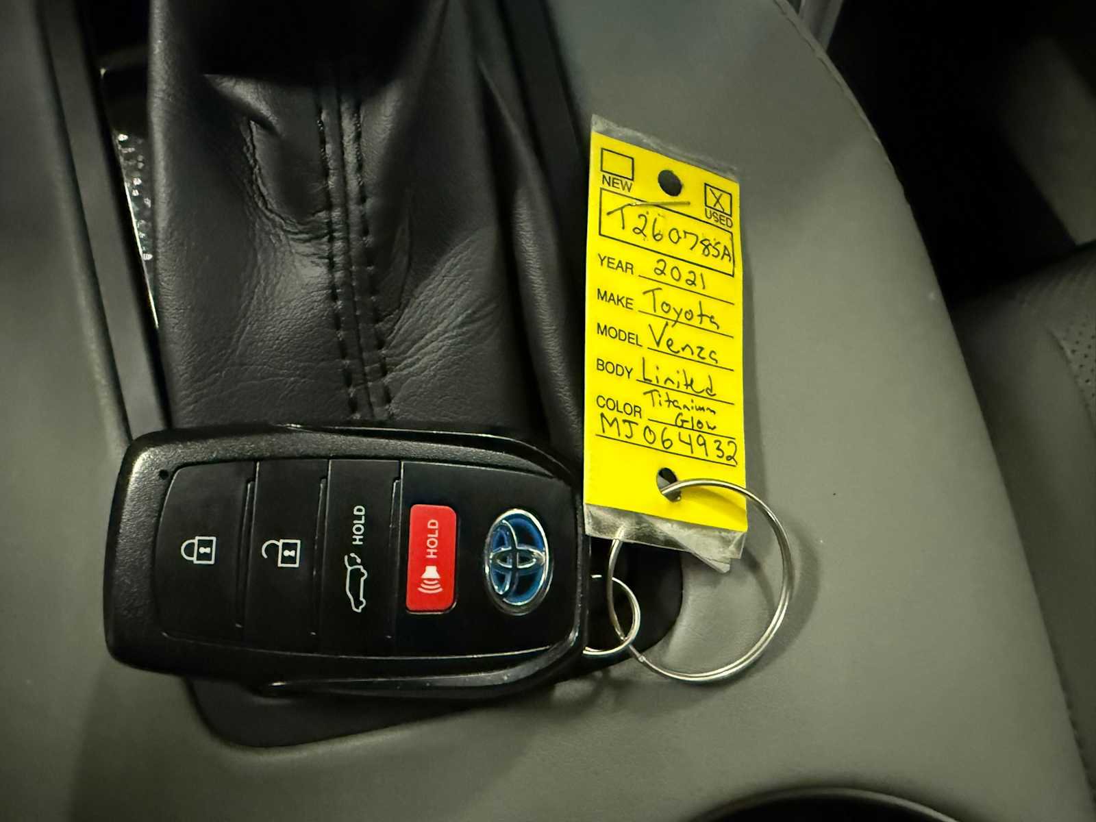 Certified 2021 Toyota Venza Limited image 39