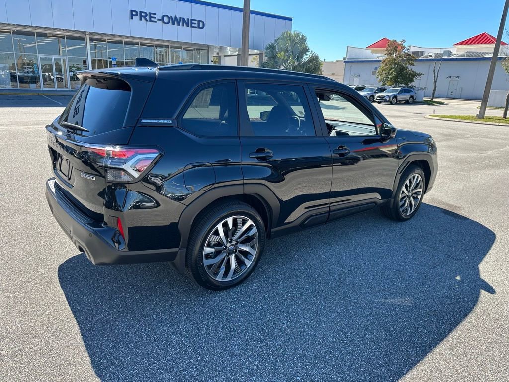 Used 2025 Subaru Forester Touring w/ Popular Package - Touring image 3