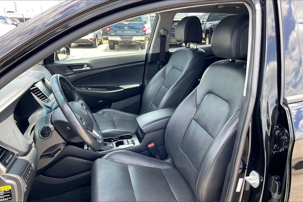 Used 2018 Hyundai Tucson Limited w/ Ultimate Package 02 FWD image 18