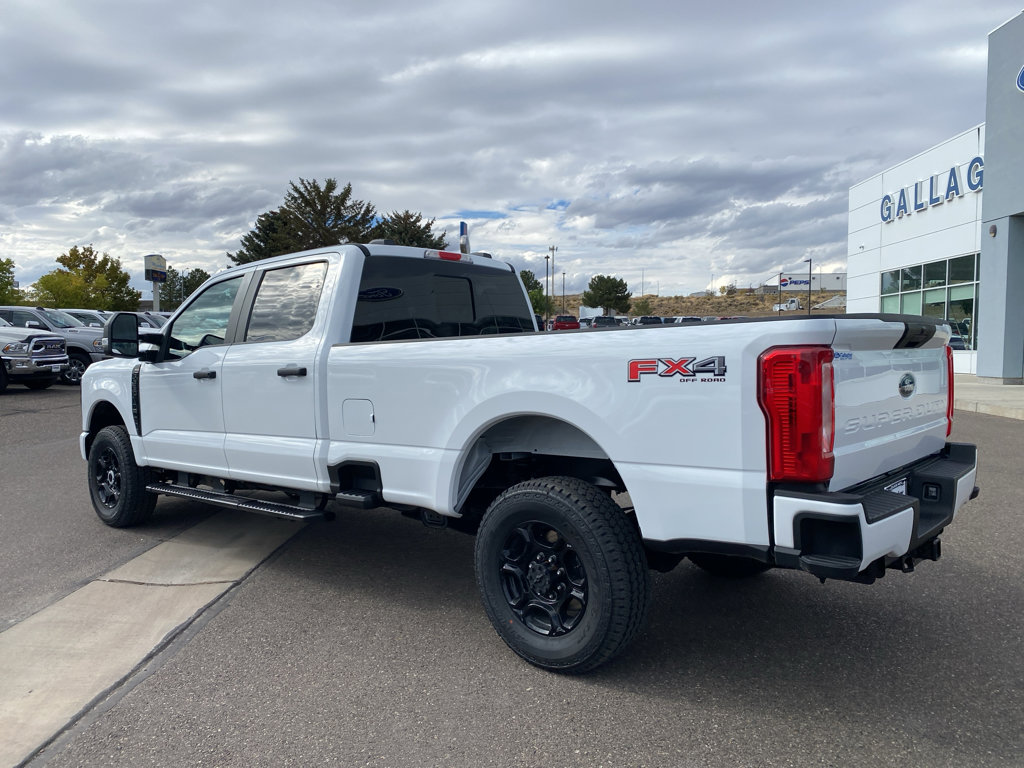 New 2026 Ford F350 4x4 Crew Cab Super Duty image 23