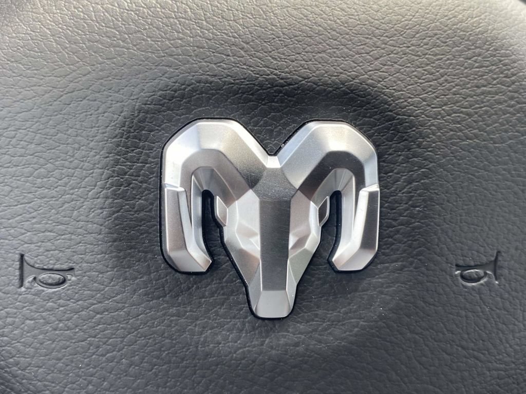 New 2026 RAM 1500 Big Horn AWD/4WD image 29
