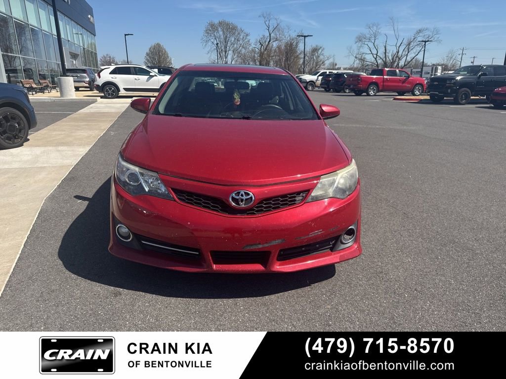 Used 2013 Toyota Camry SE w/ Leather Pkg FWD image 43