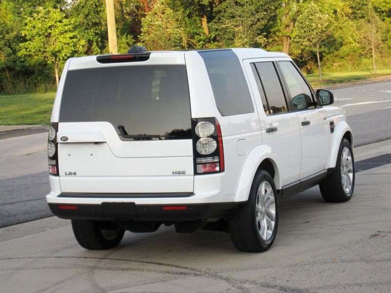 Used 2014 Land Rover LR4 HSE image 14