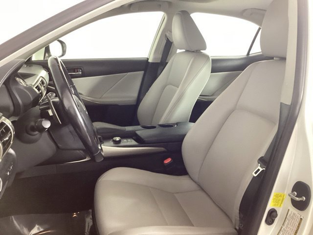 Used 2015 Lexus IS 250 AWD w/ Navigation System Package image 10