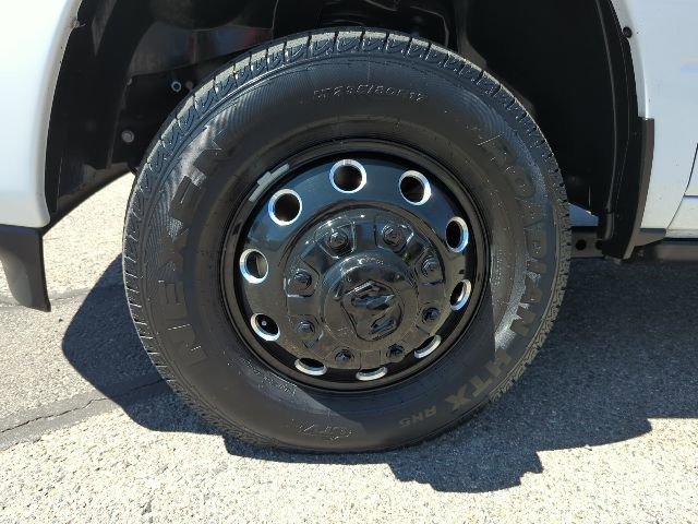 Certified 2025 RAM 3500 Laramie image 27