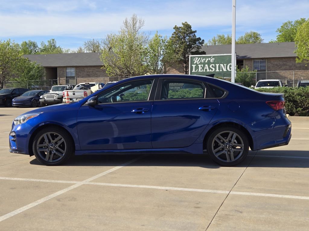 Used 2021 Kia Forte GT-Line w/ GT-Line Premium Package image 4