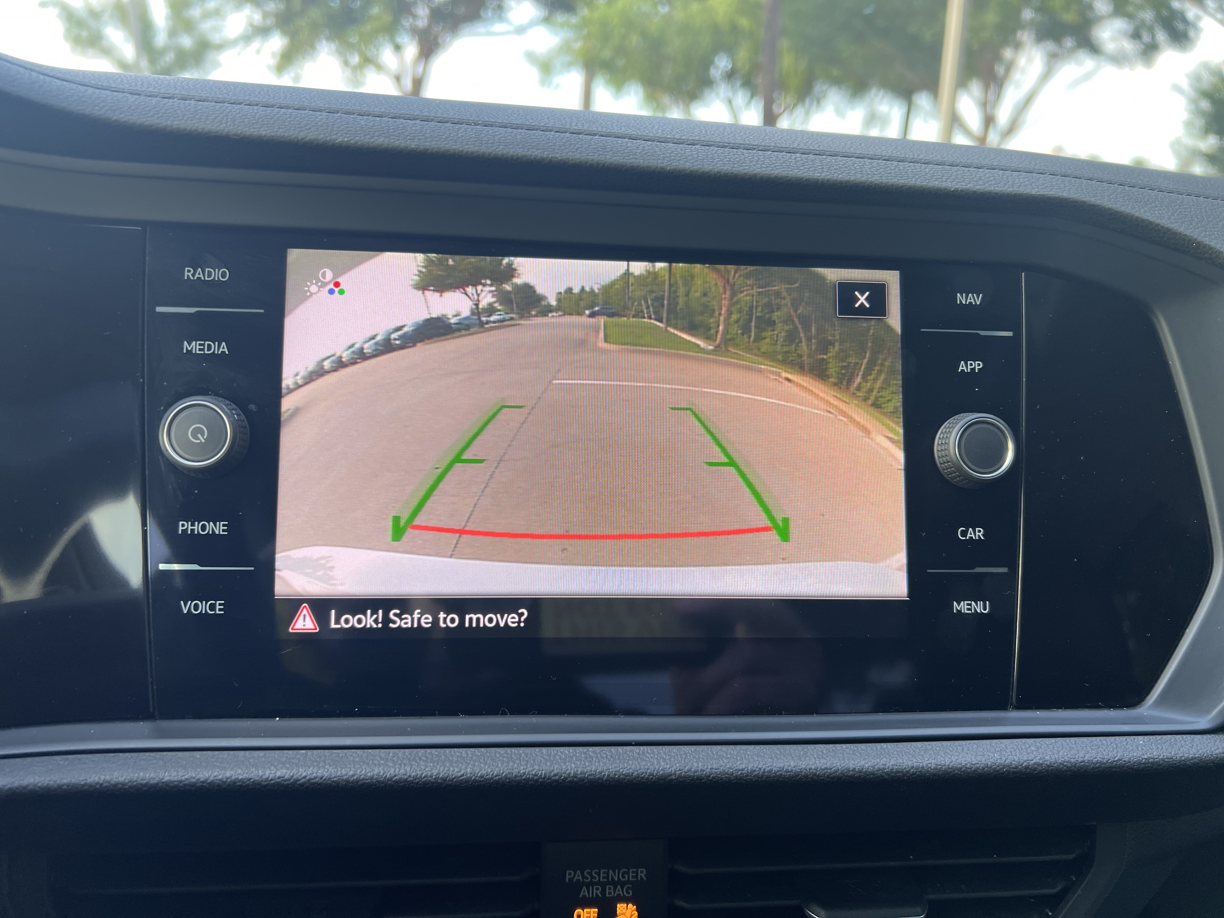 Certified 2022 Volkswagen Jetta SEL FWD image 21
