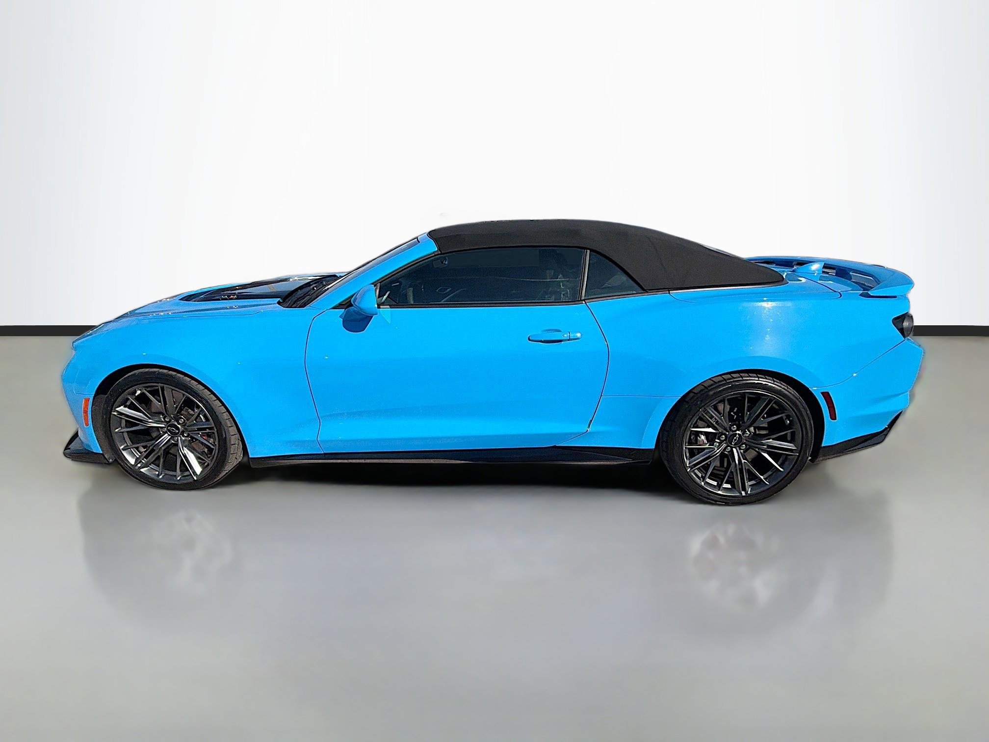 Used 2023 Chevrolet Camaro ZL1 image 7
