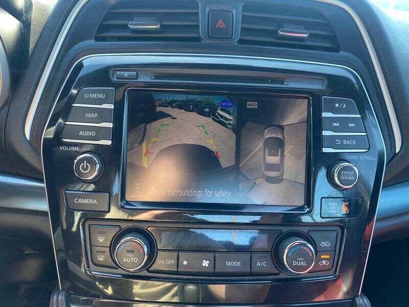 Used 2021 Nissan Maxima Platinum w/ 40th Anniversary Package image 19