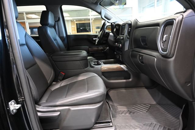 Used 2022 Chevrolet Silverado 1500 LT Trail Boss w/ LT Trail Boss Premium Package image 11